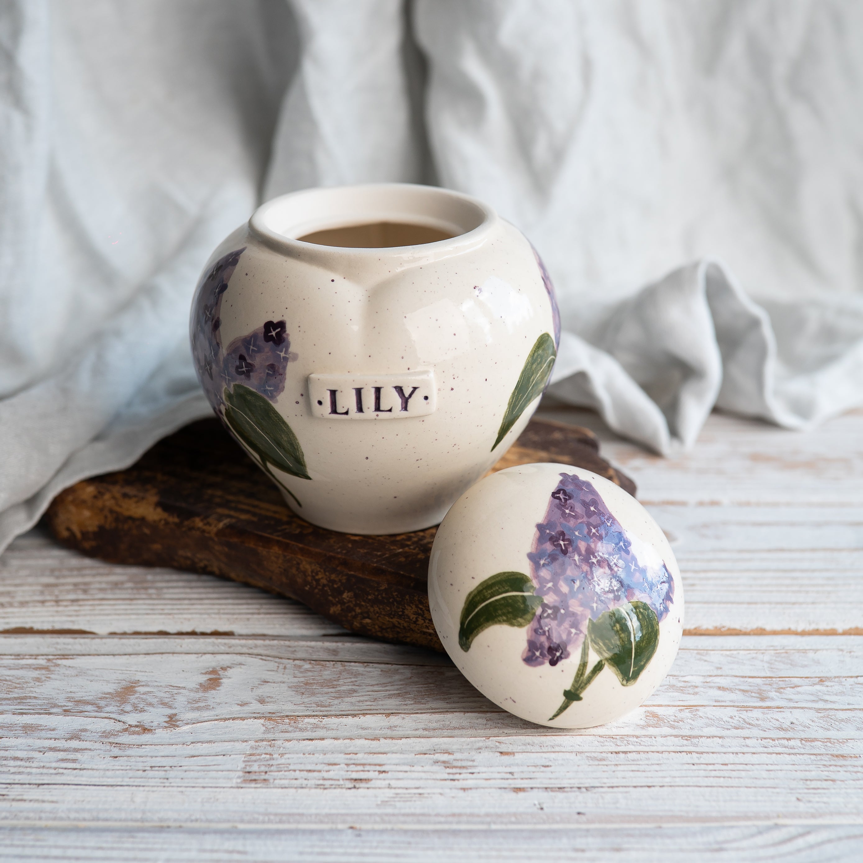 Lilac Pet Urn, Ceramic Urn for Ashes, Creamation Urn, Heart Urn for Pets, Dog Urn, Cat Urn