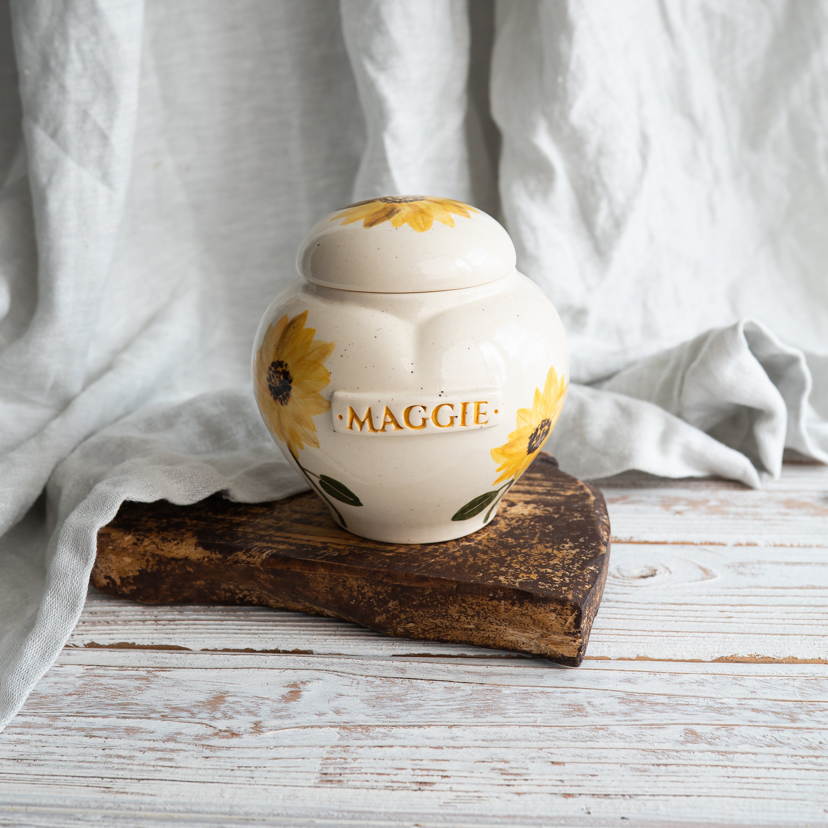 Sunflower  Pet Urn, Ceramic Urn for Ashes, Creamation Urn, Heart Urn for Pets, Dog Urn, Cat Urn