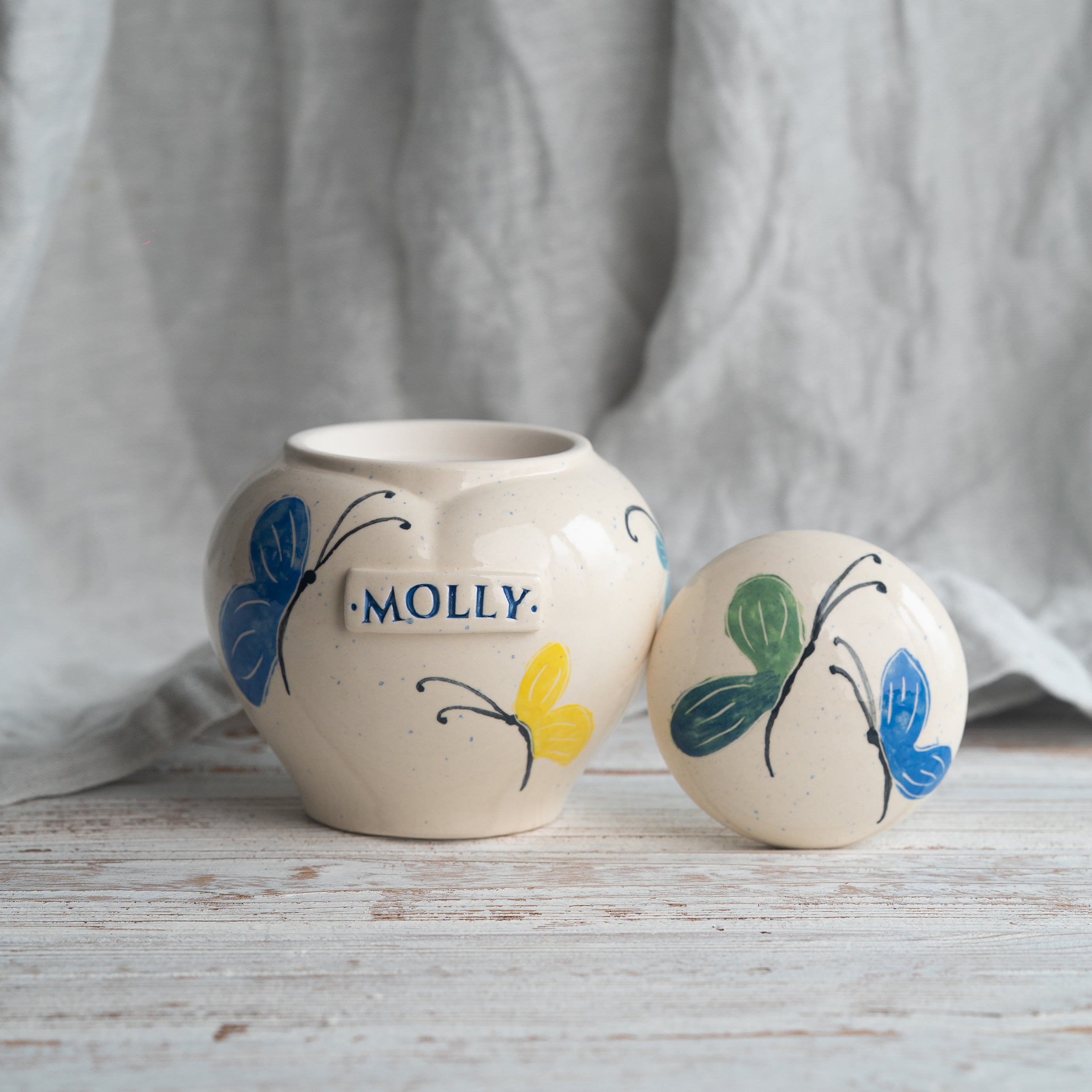 Butterfly Pet Urn, Ceramic Urn for Ashes, Creamation Urn, Heart Urn for Pets, Dog Urn, Cat Urn