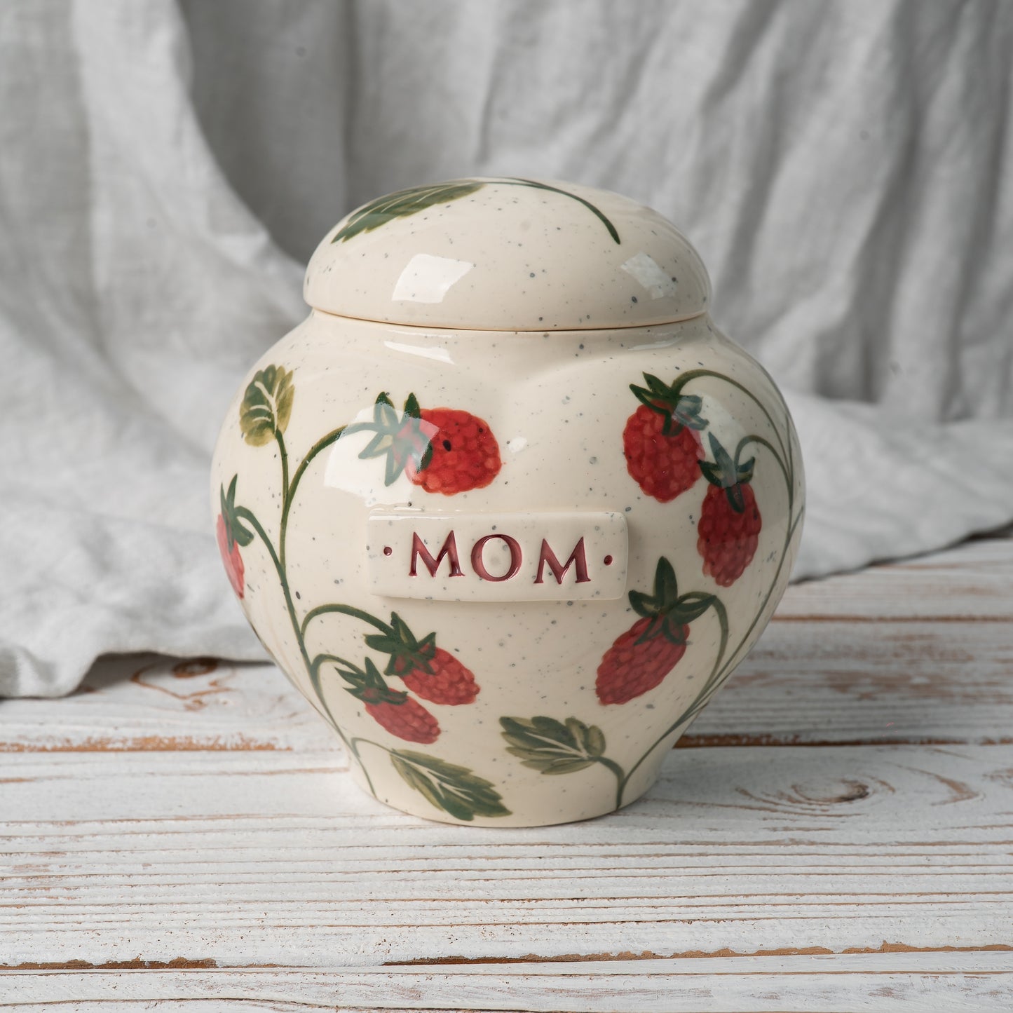 Raspberry-heart-urn-front-view
