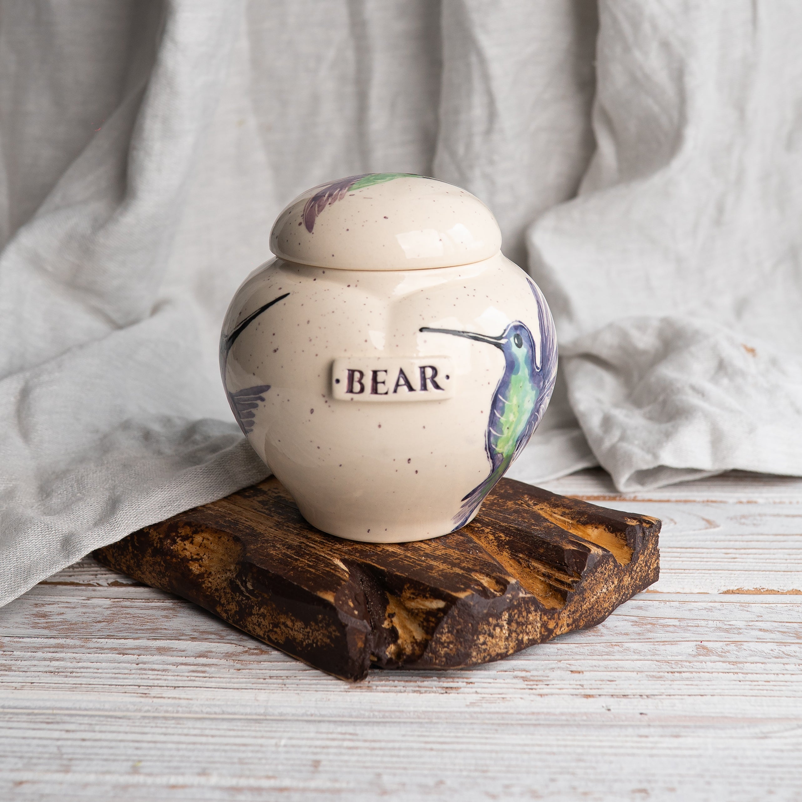 Bird Pet Urn, Ceramic Urn for Ashes, Creamation Urn, Heart Urn for Pets, Dog Urn, Cat Urn