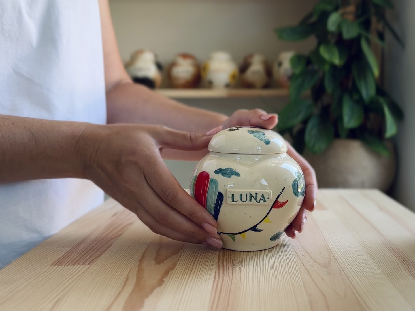 Balloon Heart Ceramic Memorial Urn – Small Pet Keepsake or Handmade Urn for Adults